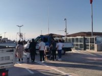 Mudanya sahilinde seyyar satıcı temizliği