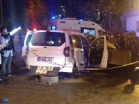 Katliam gibi kaza: 5 ölü 2 yaralı
