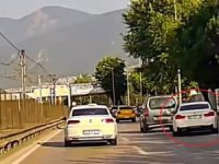 Makas atan maganda trafikte tehlike yarattı