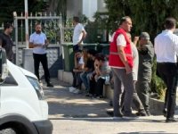 Adli Tıp önünde ailelerin acı bekleyişi sürüyor
