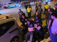 Polis kavgayı biber gazıyla ayırabildi