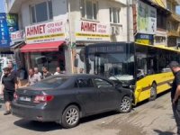 Otomobil otobüse çarptı: 1’i çocuk 6 yaralı