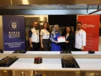 Bursa Büyükşehirden kadınlara altın bilezik