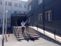 Sahte dekontla dolandırdı, polisten kaçamadı