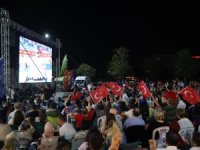 12 Dev Adam'a Bursa'dan büyük destek