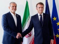 Macron, İran Cumhurbaşkanı Pezeşkiyan ile görüştü