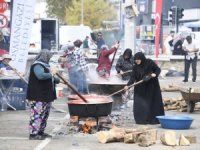 Bursa'da ev yapımı salça seferberliği