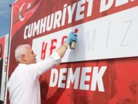 Başkan Mustafa Bozbey'den Bursalılara 'Cumhuriyet' daveti