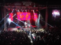 Bursa'da Buray'la 'Cumhuriyet' coşkusu