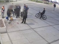 Bursa'da çekirdek keyfi pahalıya patladı! Hem temizlik hem ceza