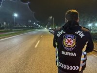 Bursa'da sivil trafik ekiplerinden gece denetimi