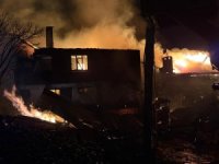 Bursa'da kafede çıkan yangın işletmeyi küle çevirdi