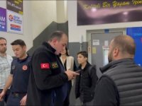 Bursa'da 2 öğrenci asansörde mahsur kaldı