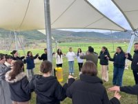 Bursa'da gençler iklim krizini doğada ele aldı