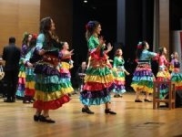 Bursa'da "Balkan ve Roman Gecesi" coşkusu