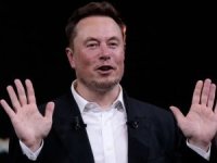 Elon Musk serveti 600 milyar doları aşan ilk kişi oldu