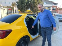 Bursa'da taksici, yaşlı çiftin unuttuğu 5500 Euro'yu teslim etti