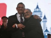 Yılmaz Büyükerşen siyaseti bıraktı