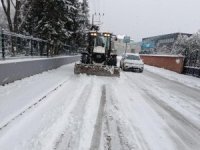 Nilüfer’de kar yağışına karşı kesintisiz mesai