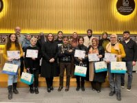 Bursa'da yazı atölyesi ilk mezunlarını verdi