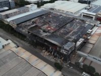 Bursa'da yanan fabrikadaki hasar gün ağarınca ortaya çıktı