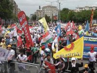 Diyarbakır’da 1 Mayıs’a katılım az olduDiyarbakır’da 1 Mayıs sönük geçti