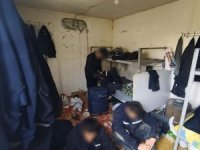 Bursa'da kaçak göçmen operasyonu! 13 kişi yakalandı