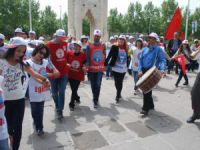 Konya'da HDP'lilere tepki