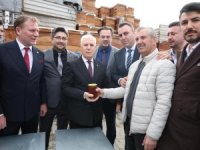 Bursa Büyükşehir'den arıcılara kovan desteği