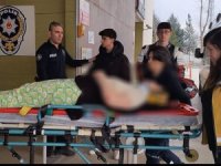 Bursa'da kapıyı kıran eşinden kaçmak için balkondan atladı