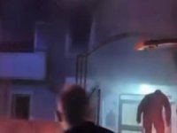 Bursa’da apartman dairesi alev alev yandı