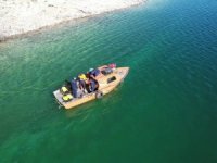 Atatürk Baraj Gölüne füze parçaları düştü!