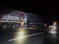 Bursa'da iki TIR çarpıştı! 1 kişi can verdi