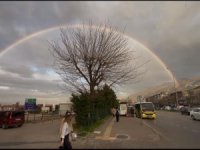 Bursa’da gökkuşağı mest etti