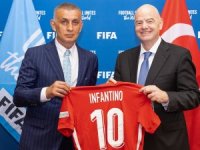 FIFA Başkanı Infantino’dan Türkiye’ye tebrik