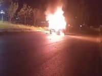 Bursa'da otomobil alevlere teslim oldu