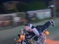 Bursa'da motosikletli gencin akrobasi hareketleri pahalıya patladı!