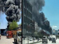 İnşaat malzemesi deposunda büyük yangın