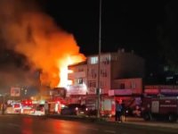 Bursa'da iki katlı ev alev topuna döndü