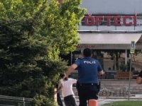 Bursa'da polisten böyle kaçmaya çalıştı ama...