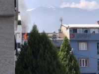 Bursa'da korkutan çatı yangını