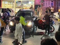 Bursa’da motosiklet otomobile ok gibi saplandı... 1 yaralı