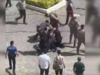 Bursa’da adliye önünde ortalık savaş alanına döndü