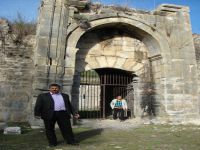 770 yıllık tarihi Kargıhan'ın demir korumalıkları çalındı