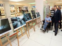 Bursa'da engellilerden fotoğraf sergisi