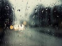 Bursa güne yağmurla uyandı
