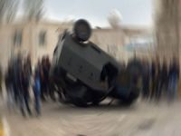 Mardin'de askeri araç devrildi