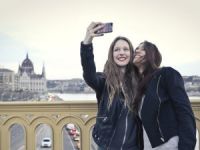 Selfie çılgınlığı, burun estetiğini arttırdı