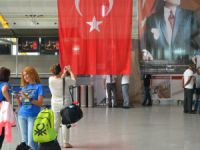 Atatürk Havalimanı’nda saldırının izleri siliniyor