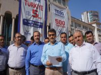 Okulu denetleyen memurlar tutanakları polise teslim etti